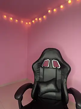 Davne  online show from December 21, 10:43 pm