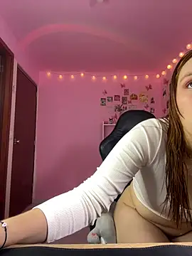 Davne  online show from March 30, 8:43 pm