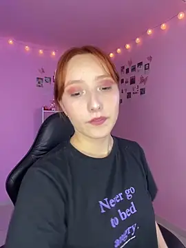 Davne  online show from February 12, 11:15 pm