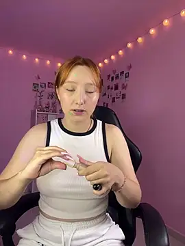 Davne  online show from May 8, 10:24 pm