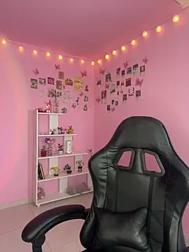 Davne  online show from February 14, 3:18 am