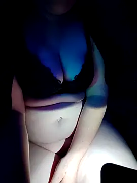 Angel951 online show from December 23, 2:11 am