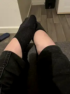 Snapshot of Blue-Coxy chatting on November 24, 6:41 pm Blue-Coxy online show from November 24, 6:41 pm