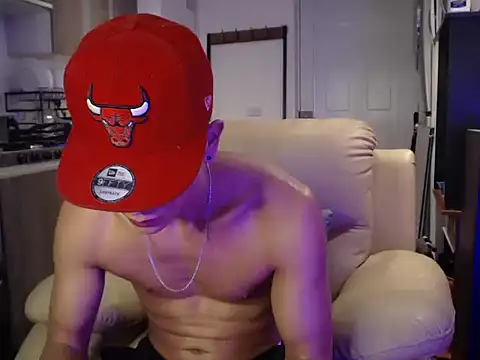 Snapshot of soyleonardo1 chatting on November 30, 7:09 am soyleonardo1 online show from November 30, 7:09 am