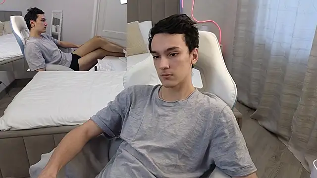 MoonlinSkinn online show from January 17, 8:07 am