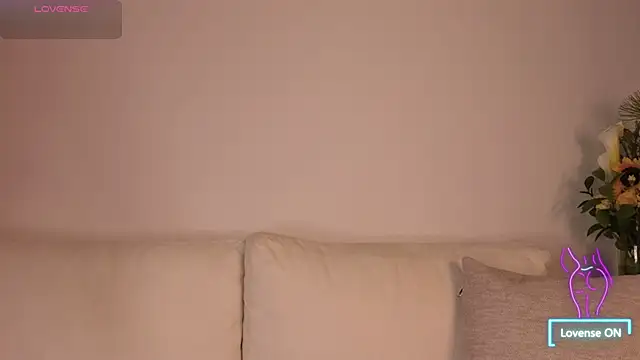 samy clay online show from April 5, 11:00 pm