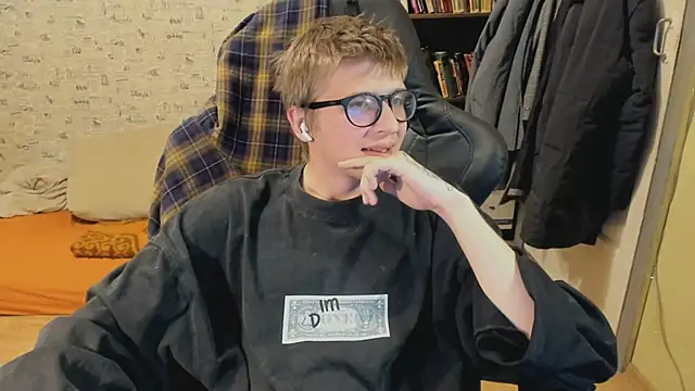 themortydaglish online show from June 1, 7:13 pm