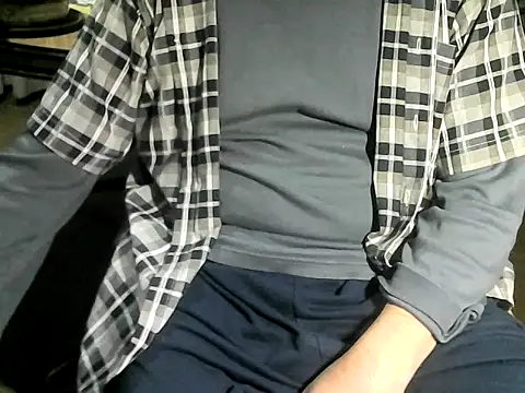 OreCam online show from April 9, 11:11 pm