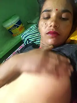 Uma sain online show from April 3, 11:11 pm