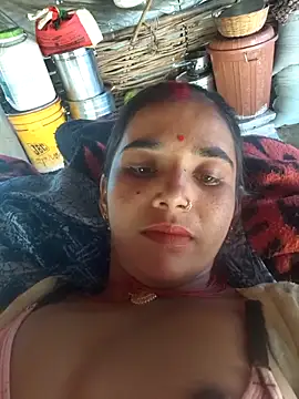 Snapshot of Uma_sain chatting on March 2, 8:32 am Uma sain online show from March 2, 8:32 am