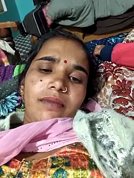 Snapshot of Uma_sain chatting on February 9, 5:11 pm Uma sain online show from February 9, 5:11 pm