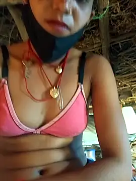 Snapshot of Uma_sain chatting on February 13, 2:28 pm Uma sain online show from February 13, 2:28 pm