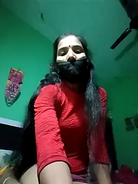 Snapshot of Uma_sain chatting on December 22, 11:27 pm Uma sain online show from December 22, 11:27 pm