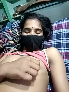 Snapshot of Uma_sain chatting on February 3, 11:32 pm Uma sain online show from February 3, 11:32 pm