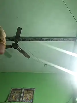 Uma sain online show from March 22, 3:57 pm