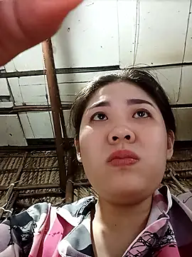 Snapshot of Lin-kute98 chatting on January 7, 10:31 am Lin-kute98 online show from January 7, 10:31 am