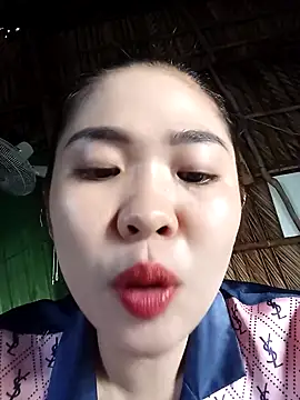 Lin-kute98 online show from February 28, 12:10 am