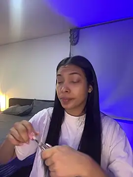 KarolRojas 22 online show from May 9, 2:04 am