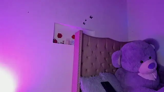 KarolRojas 22 online show from May 22, 2:20 am