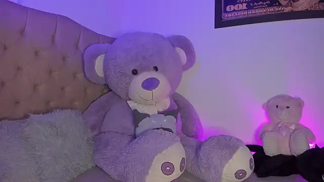 KarolRojas 22 online show from January 6, 1:42 am