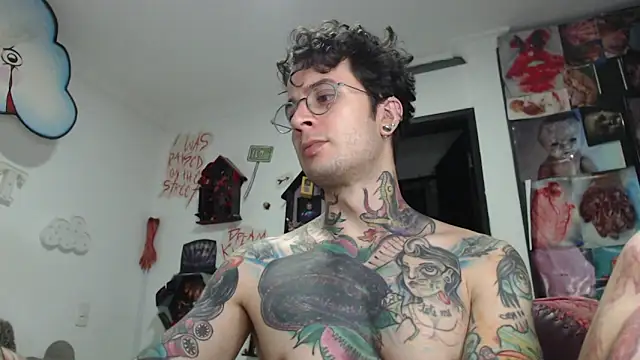 CryBoy13 online show from November 24, 6:46 am