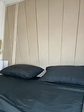 Celeste Valencia  online show from March 29, 4:36 am