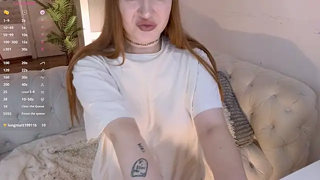 LucyLuice online show from November 28, 5:51 am