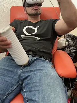 2addictivelyhorny online show from February 20, 6:59 am