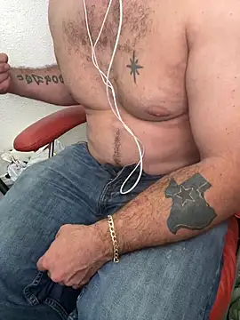 2addictivelyhorny online show from March 11, 9:47 am