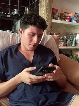 angelxxx95 online show from February 6, 7:43 pm