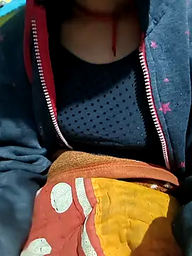 Snapshot of Singal_bosy_ki_jaan chatting on December 1, 11:05 pm Singal bosy ki jaan online show from December 1, 11:05 pm