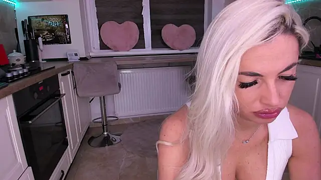 SexyElisabeth online show from March 29, 4:36 am