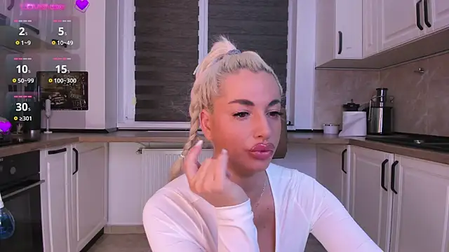 SexyElisabeth online show from February 28, 4:23 am