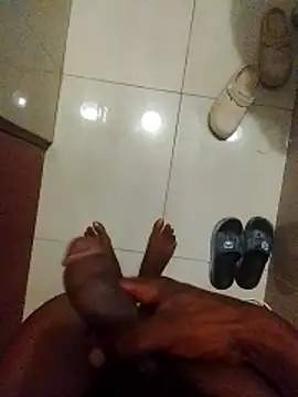 Snapshot of punanibully16 chatting on February 8, 7:55 pm punanibully16 online show from February 8, 7:55 pm