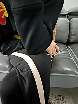 micai fengbei online show from March 2, 4:02 am