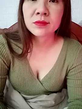 Lily-ross22 online show from February 14, 3:56 pm