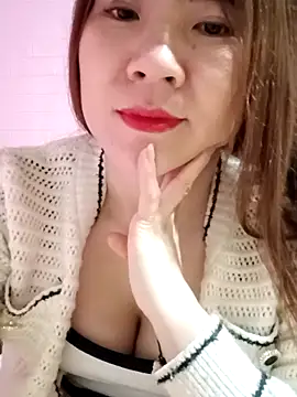 Lily-ross22 online show from December 20, 6:00 pm