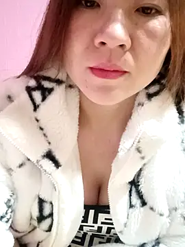 Lily-ross22 online show from November 26, 7:25 pm