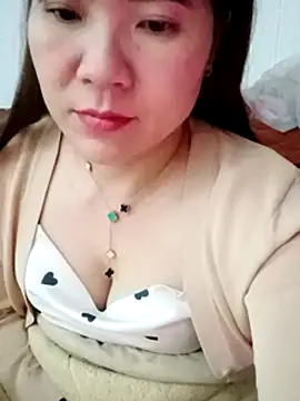 Lily-ross22 online show from February 8, 6:27 pm