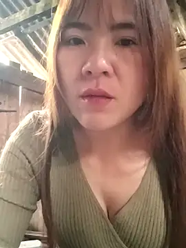 Lily-ross22 online show from December 3, 3:51 am