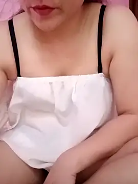 Lily-ross22 online show from April 15, 8:42 am