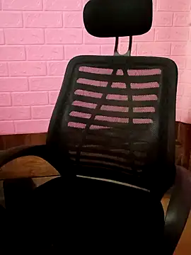 Lily-ross22 online show from June 12, 4:10 am