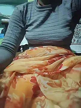 Snapshot of Punam_panjabi chatting on July 4, 4:22 pm Punam panjabi online show from July 4, 4:22 pm