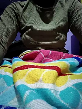 Punam panjabi online show from April 7, 9:27 pm