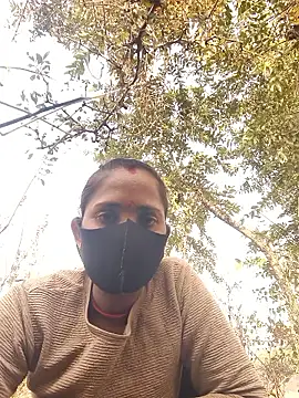 Punam panjabi online show from January 11, 10:00 am