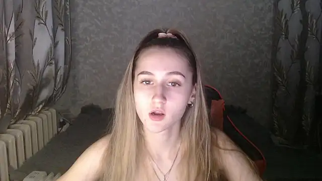 Ave Costly online show from December 14, 2:55 pm