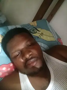 LovelyHughes online show from December 20, 8:39 am