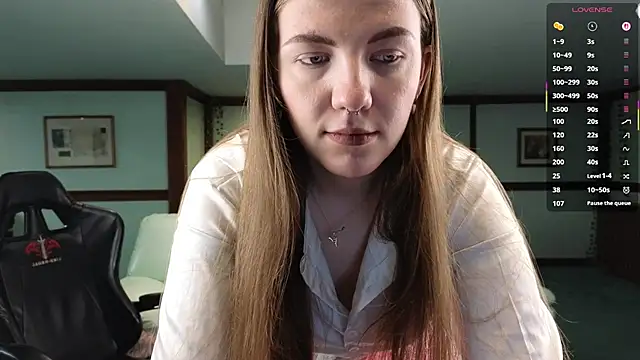 KiraRustle online show from February 2, 2:43 am