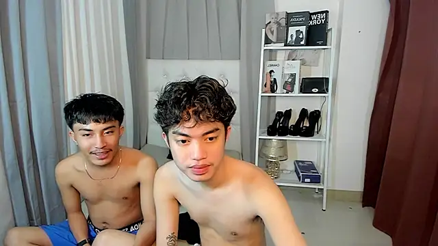 xsianhotcocxx online show from January 9, 5:14 am