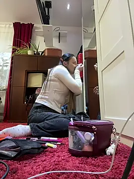 TomilaSi online show from March 28, 5:14 pm